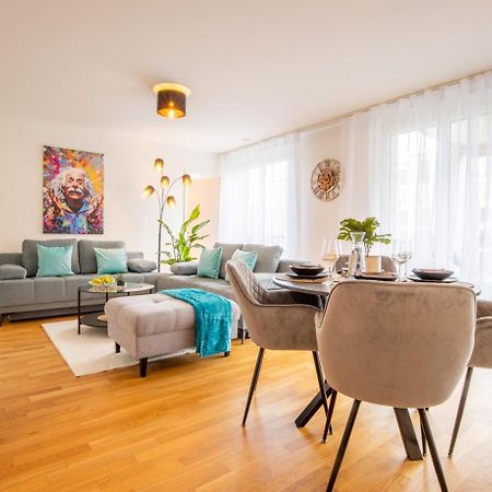 Special Einstein Iiv Apartment, Messe Kleinbasel 10-Star Buitenkant foto